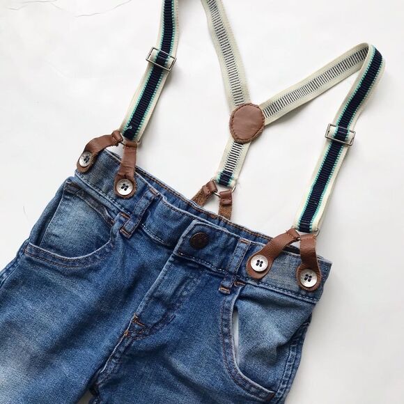 H&M tapered suspender jeans GUC - light stain by buttons 1.5-2Y - Picture 2 of 7